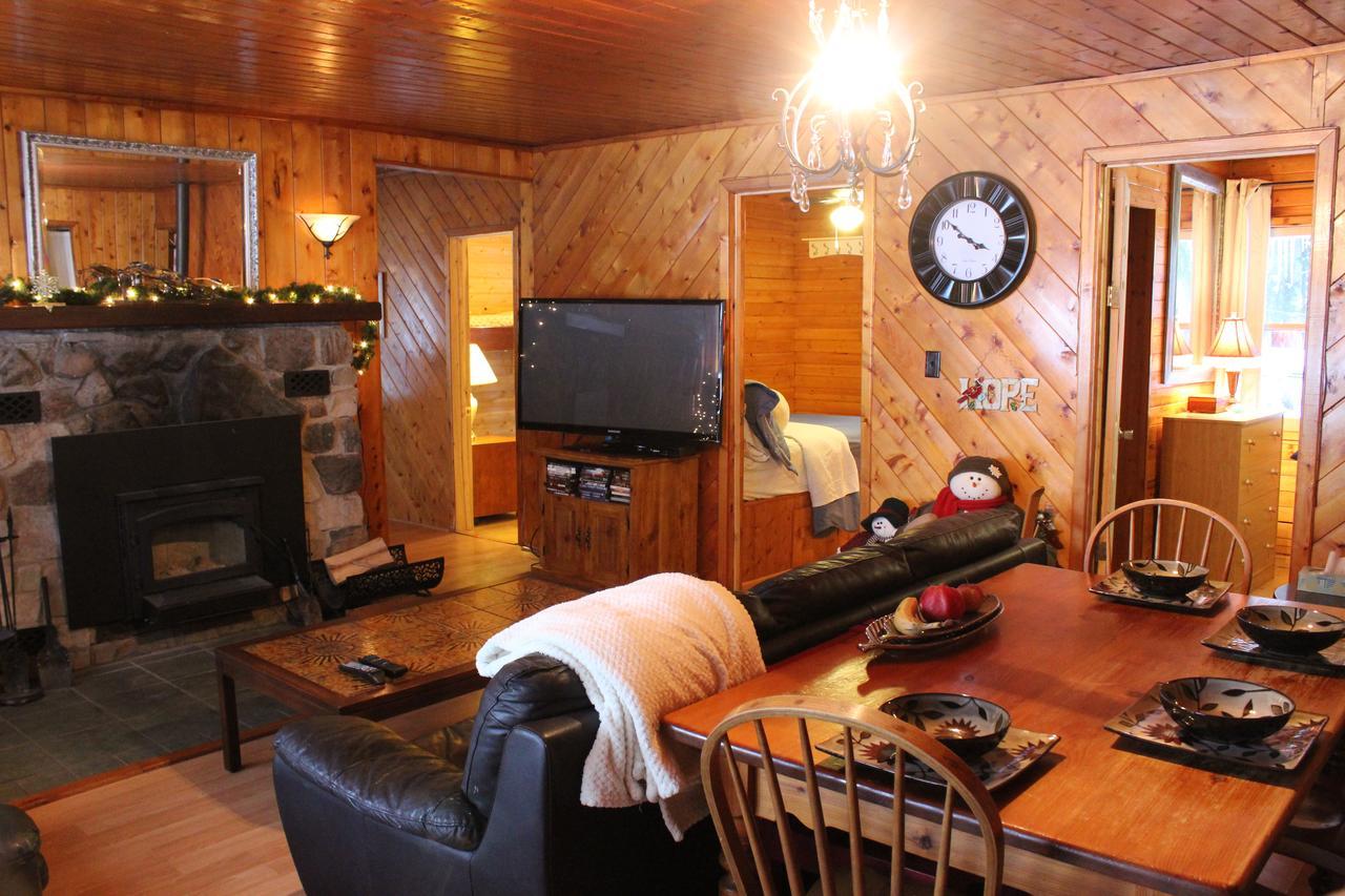 Lakefront Hope Lodge Miller Lake Kültér fotó