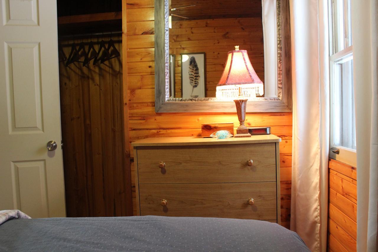 Lakefront Hope Lodge Miller Lake Kültér fotó