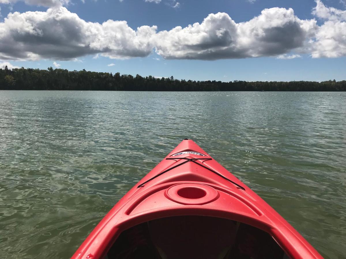 Lakefront Hope Lodge Miller Lake Kültér fotó