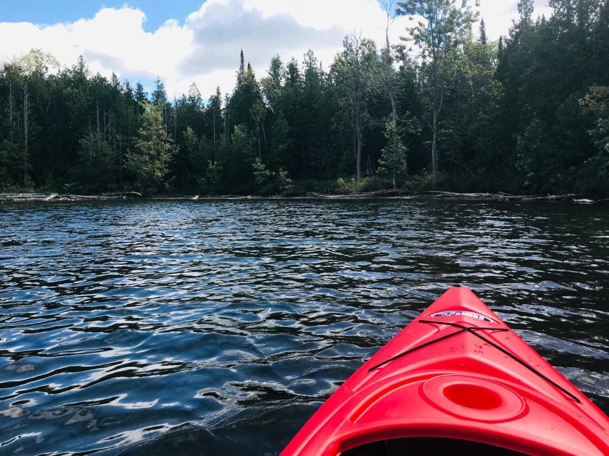 Lakefront Hope Lodge Miller Lake Kültér fotó