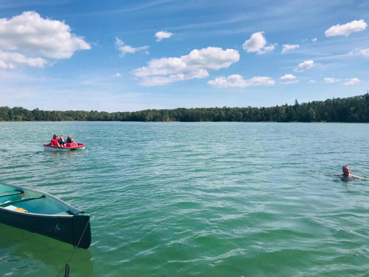 Lakefront Hope Lodge Miller Lake Kültér fotó
